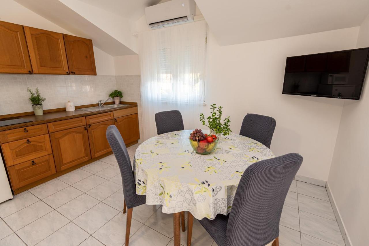 Magnolia Apartmani Vodice Exterior foto