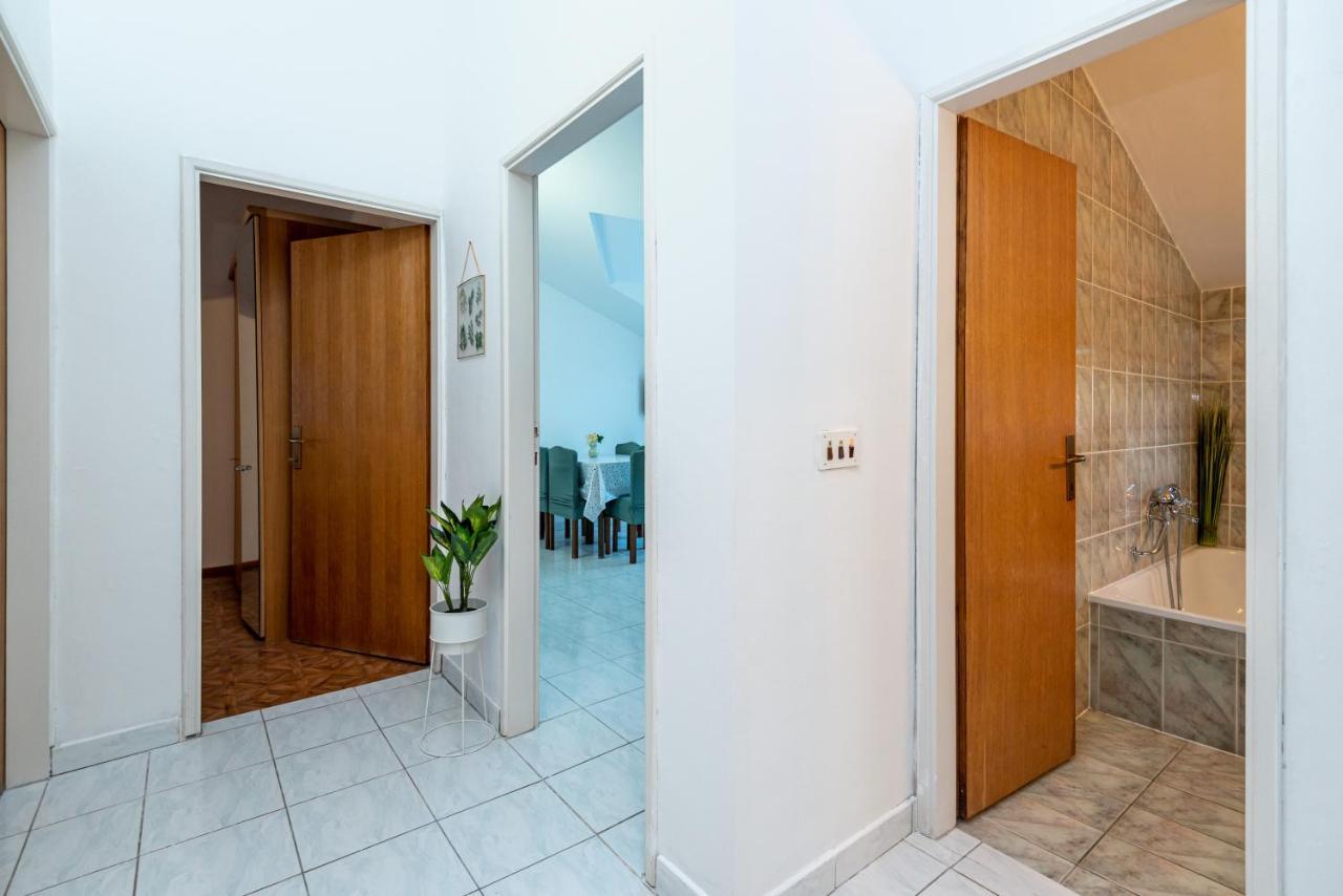 Magnolia Apartmani Vodice Exterior foto
