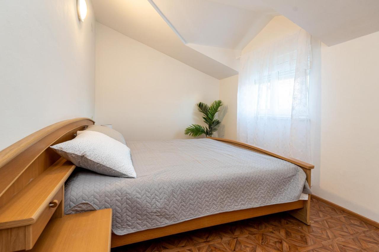 Magnolia Apartmani Vodice Exterior foto