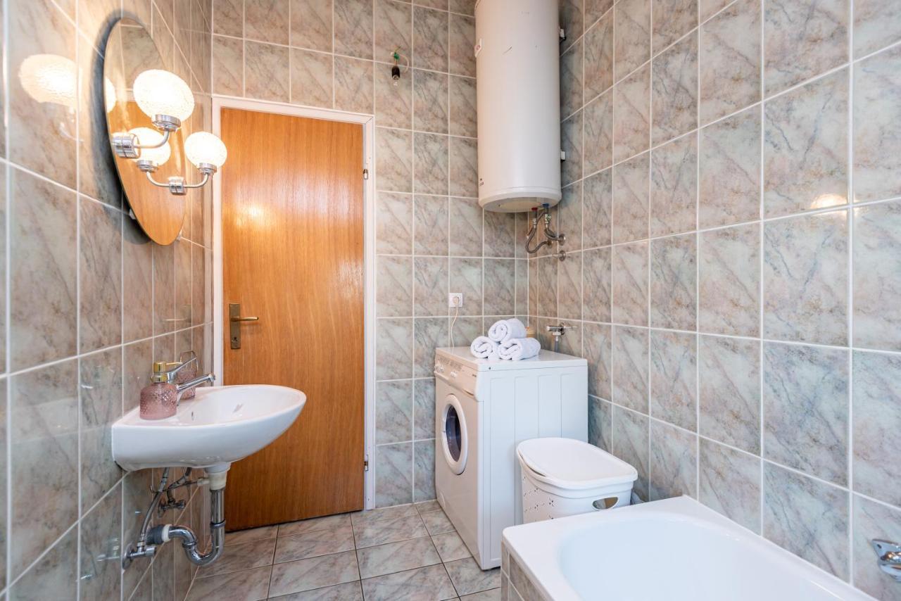 Magnolia Apartmani Vodice Exterior foto